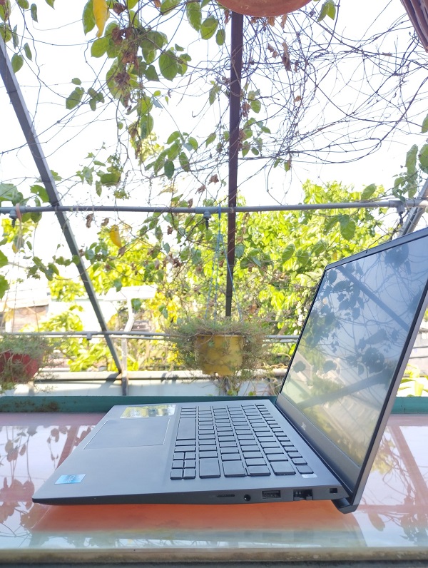 LAPTOP CŨ DELL VOSTRO 5402 CPU CORE I5-1135G7 RAM 8GB Ổ CỨNG SSD